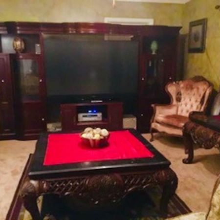 Best Deal In Town! Entire 1 Bedroom Apartment 59 Montgomery Exteriér fotografie