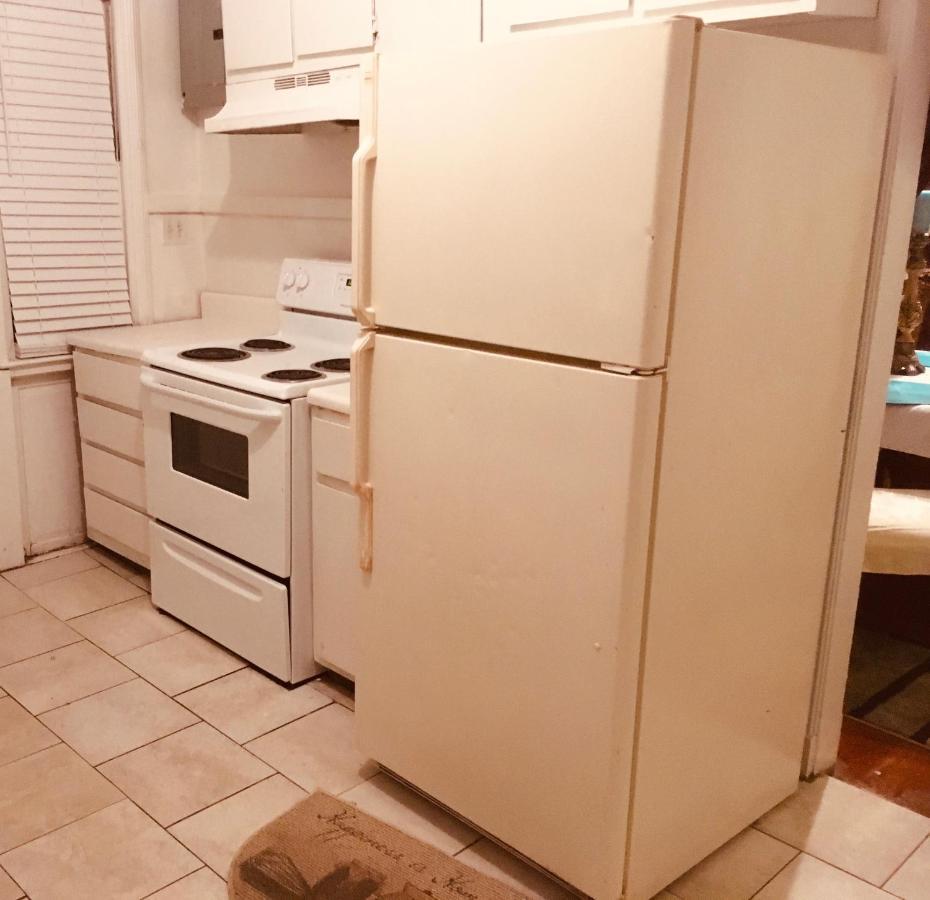 Best Deal In Town! Entire 1 Bedroom Apartment 59 Montgomery Exteriér fotografie