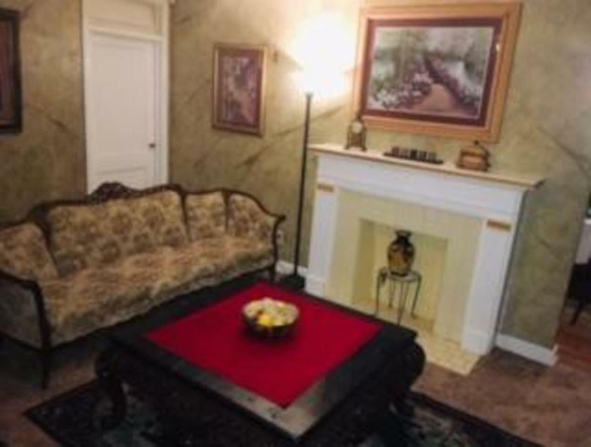 Best Deal In Town! Entire 1 Bedroom Apartment 59 Montgomery Exteriér fotografie